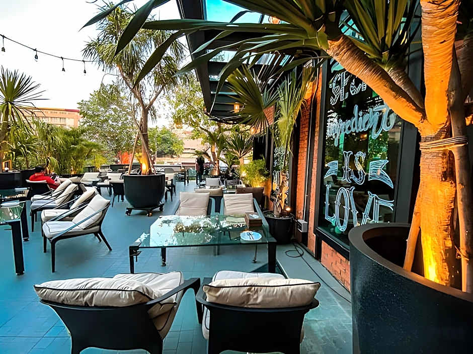 Letana Hotel Samuprakarn