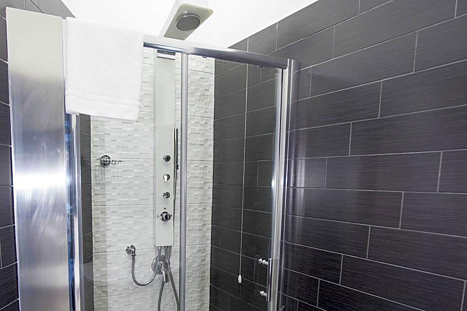 Napoli Garibaldi Square