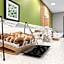 Spark by Hilton Tupelo