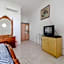Adinda Beach Hotel and Villa