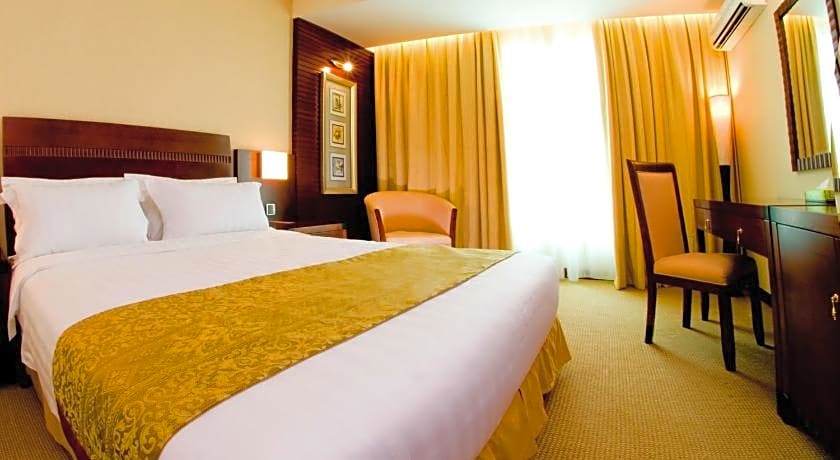 Celyn Hotel