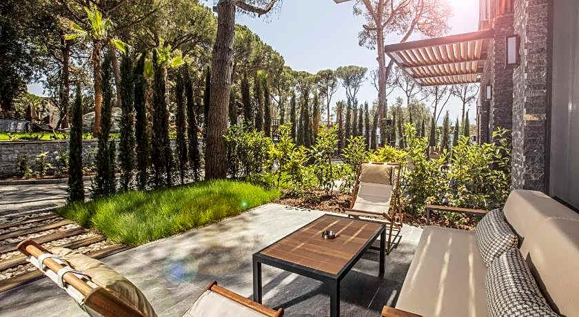Unique Life Style Hotel