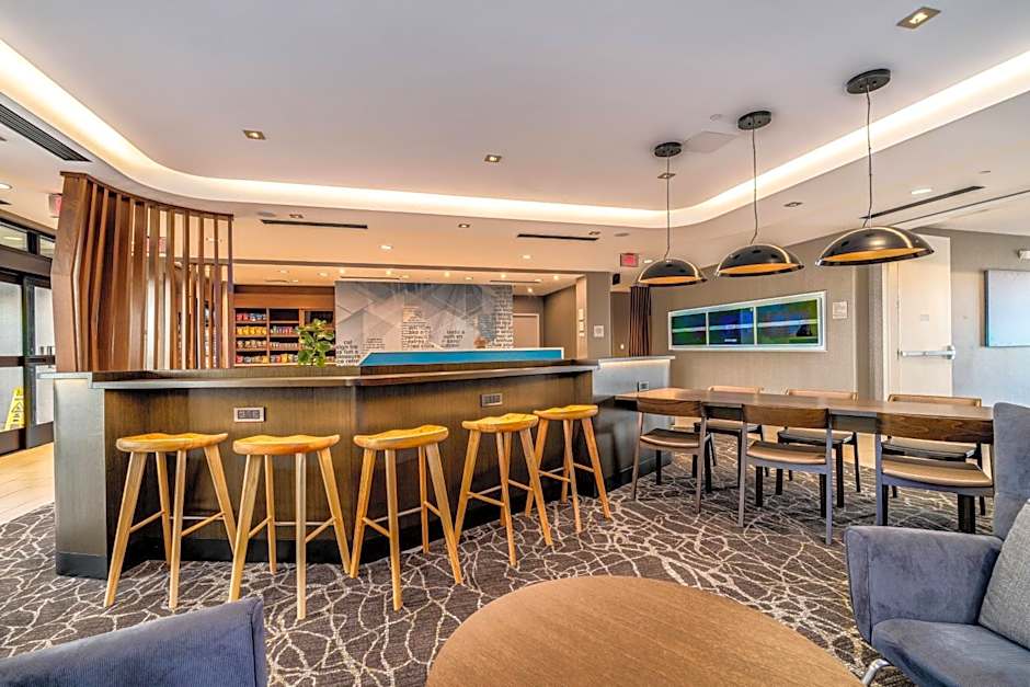 Spring Hill Suites by Marriott OAKLAND AIRPORT