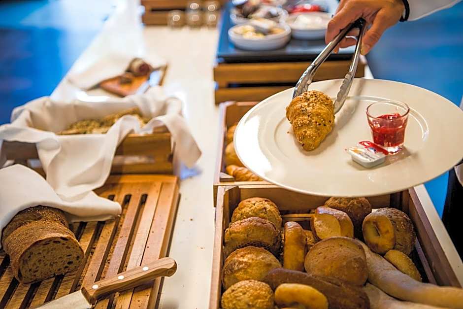 HOTEL APART - Welcoming l Urban Feel l Design