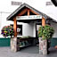 Whistler's Inn