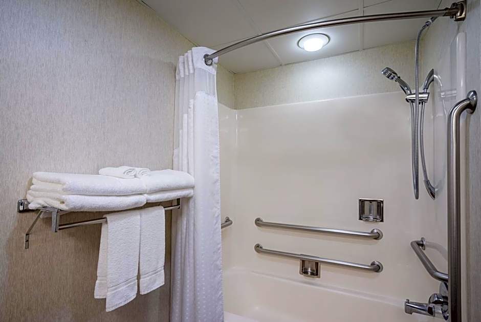 Holiday Inn Express Hanover By IHG