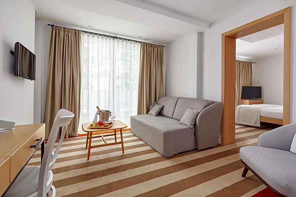 Crowne Plaza Budva by IHG