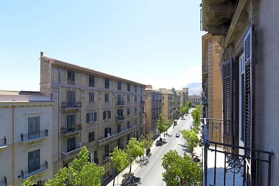 Hotel Roma 62