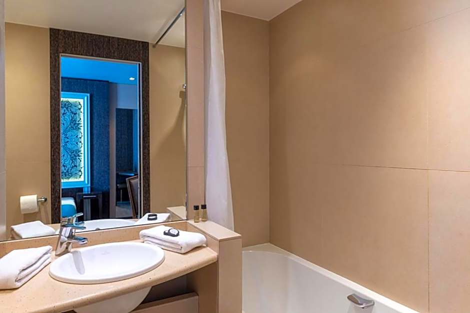Central Hotel Paris