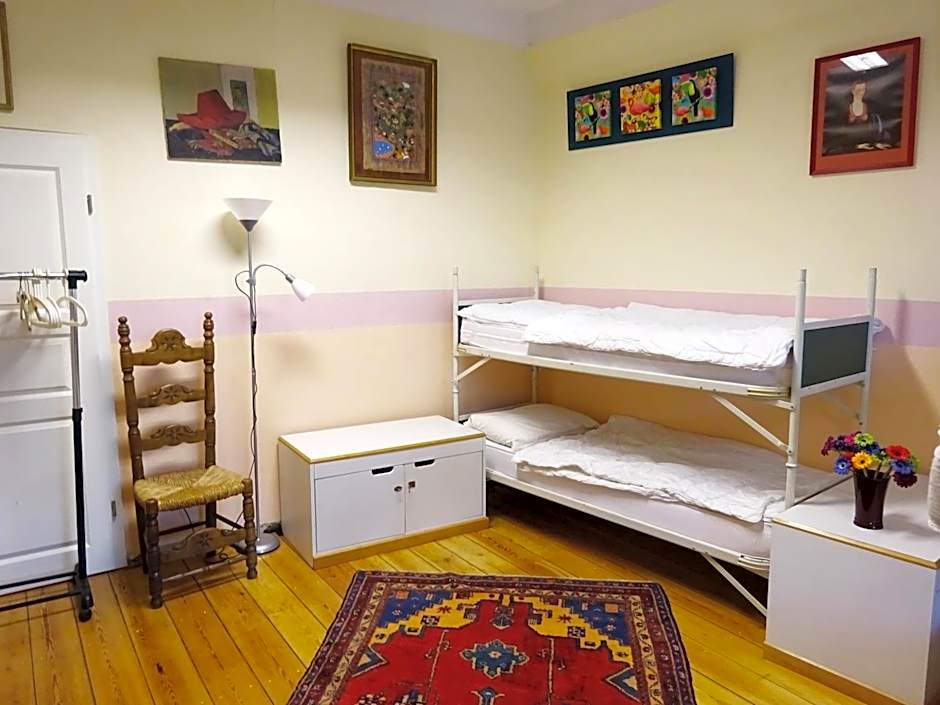 Hummel Hostel - Historische Stadtvilla mit Garten