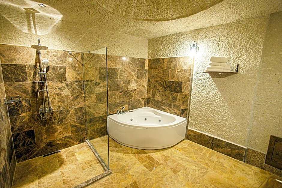 Majestic Cave House