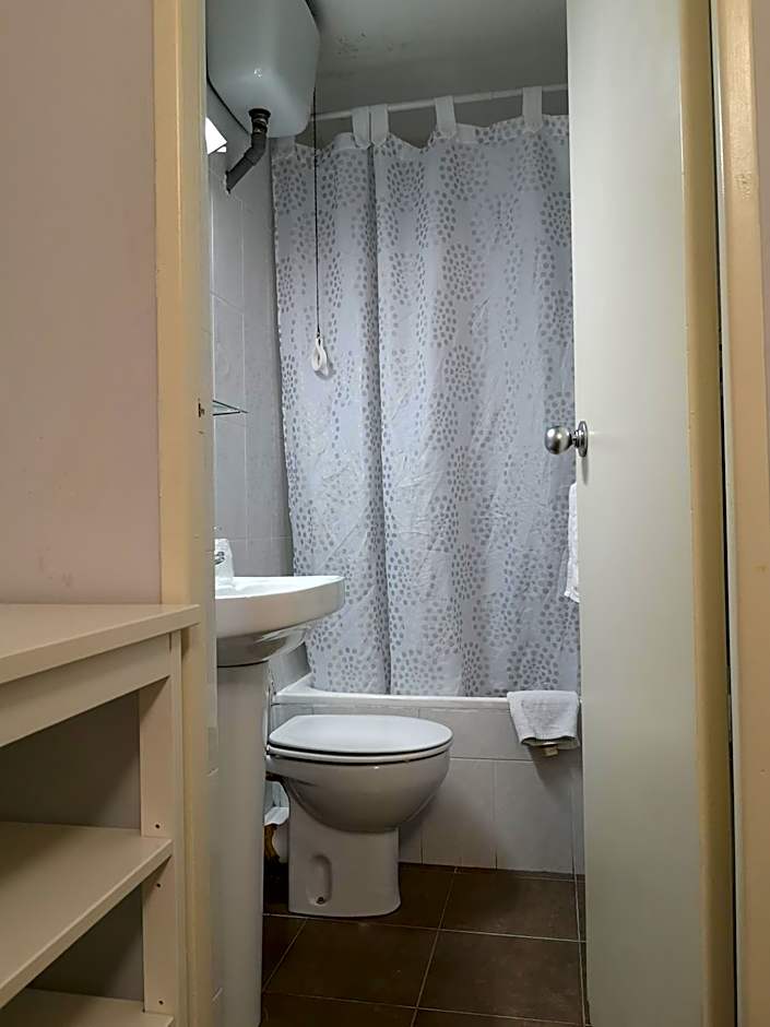 Hostal Lesseps