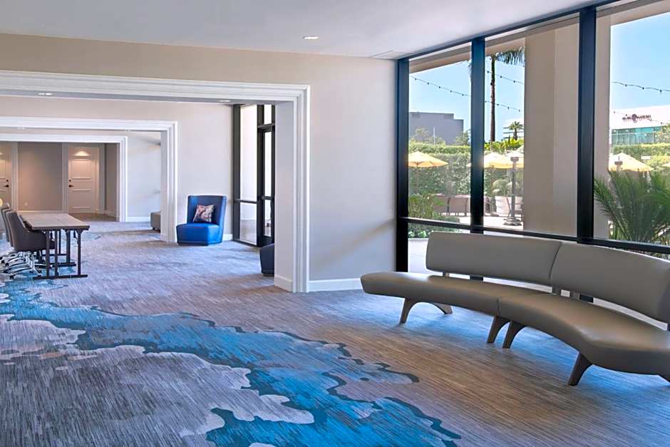 Renaissance Newport Beach Hotel