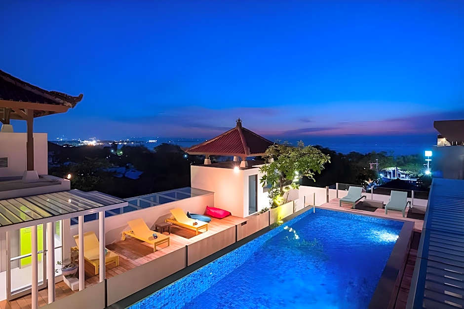 Kuta Beach Hotel