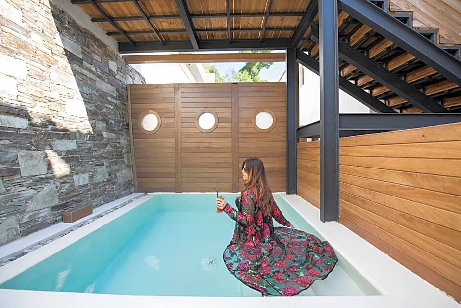 Natura Luxury Boutique Hotel Skopelos