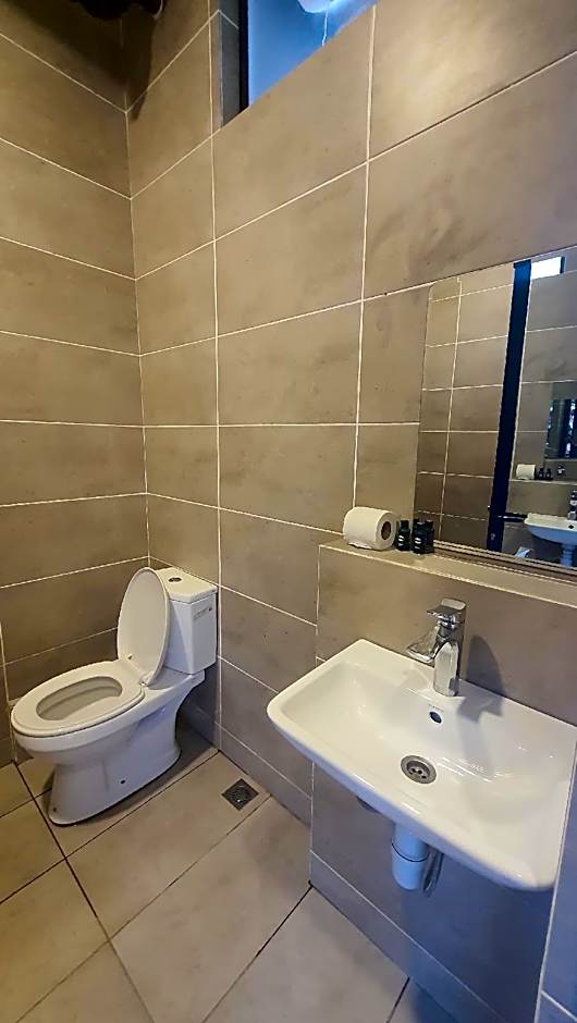 H Benjamin Residence