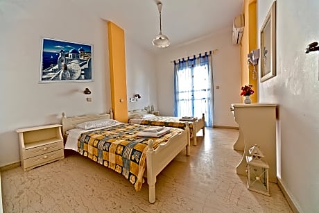 APARTMENT WITH INLAND OR POOL VIEW