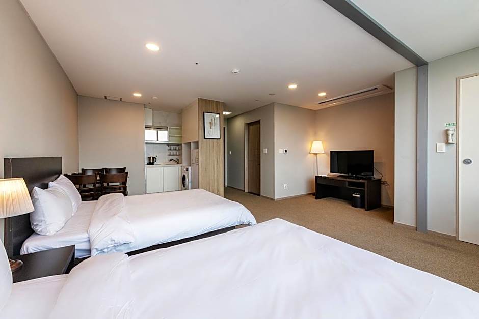 The Triny Urban Suites