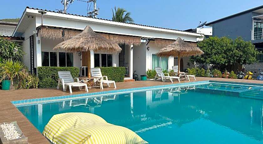 Baancaptainhook pool kohlarn