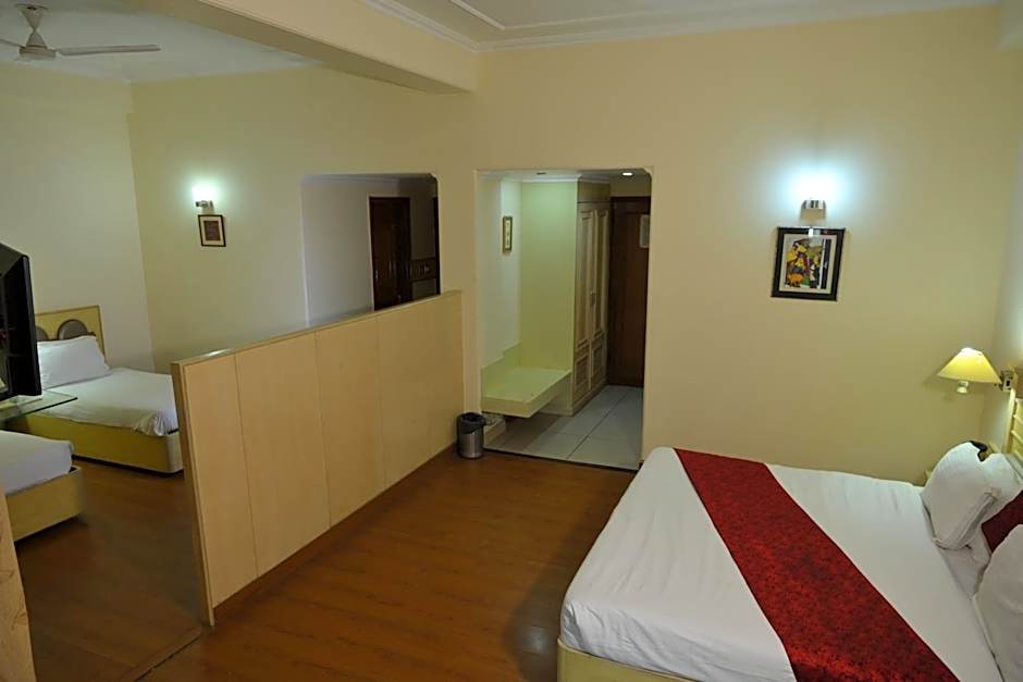 Photo 1 of 7 of Family Suite