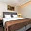 Adoryal Hotell