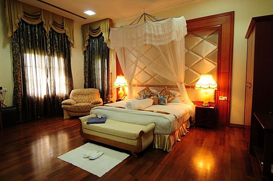 Myat Taw Win Hotel