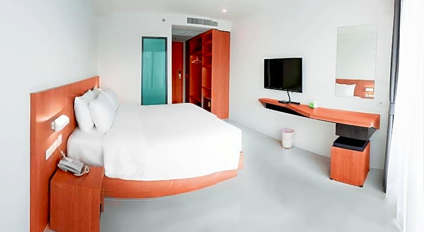 Phoenix Hotel Karon Beach