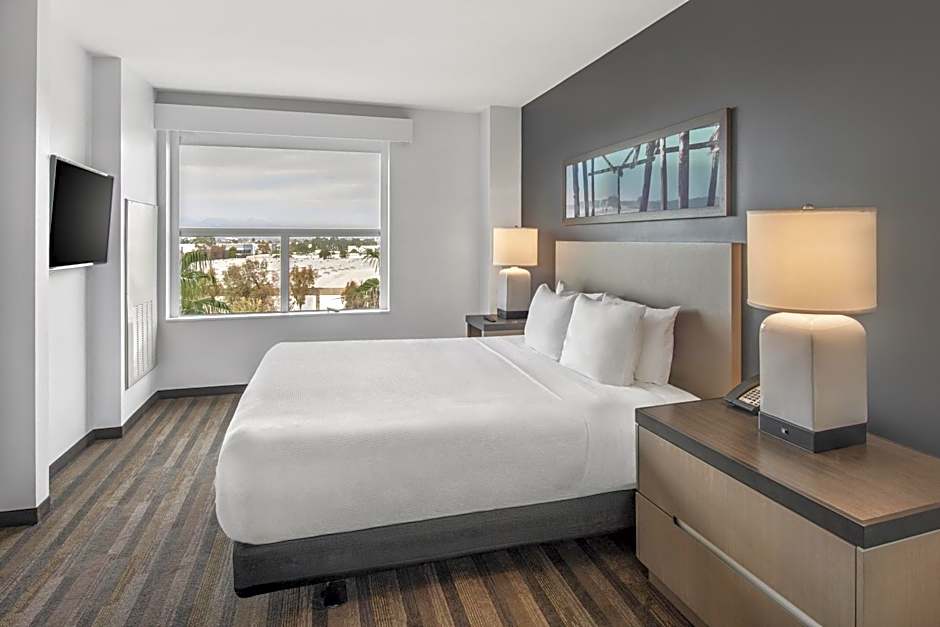 Hyatt House Irvine/John Wayne Arpt