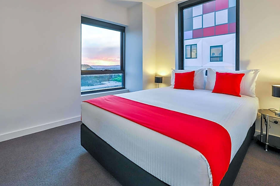 Melbourne Knox Central Apartment Hotel