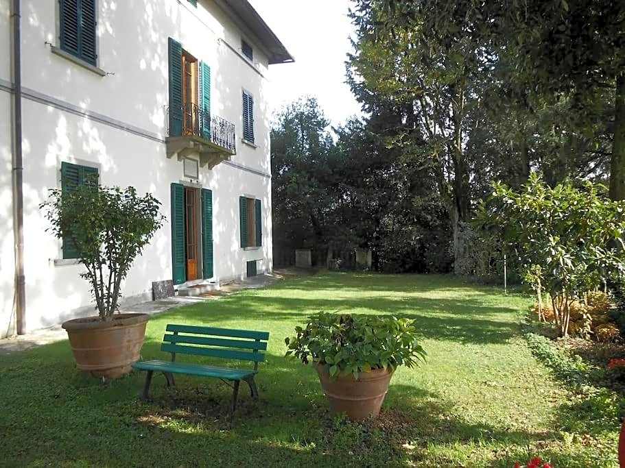 Villa padronale con piscina Firenze campagna, vigne, wi-fi