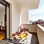 Glass House - Smart Rooms & Parking