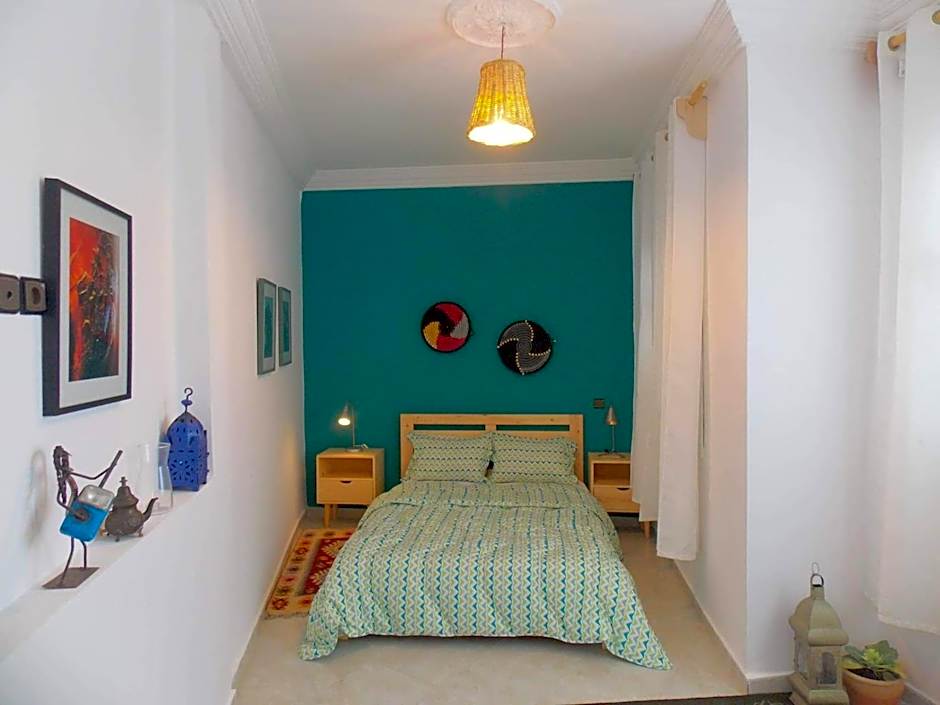 Art Riad Au Bord De La Mer