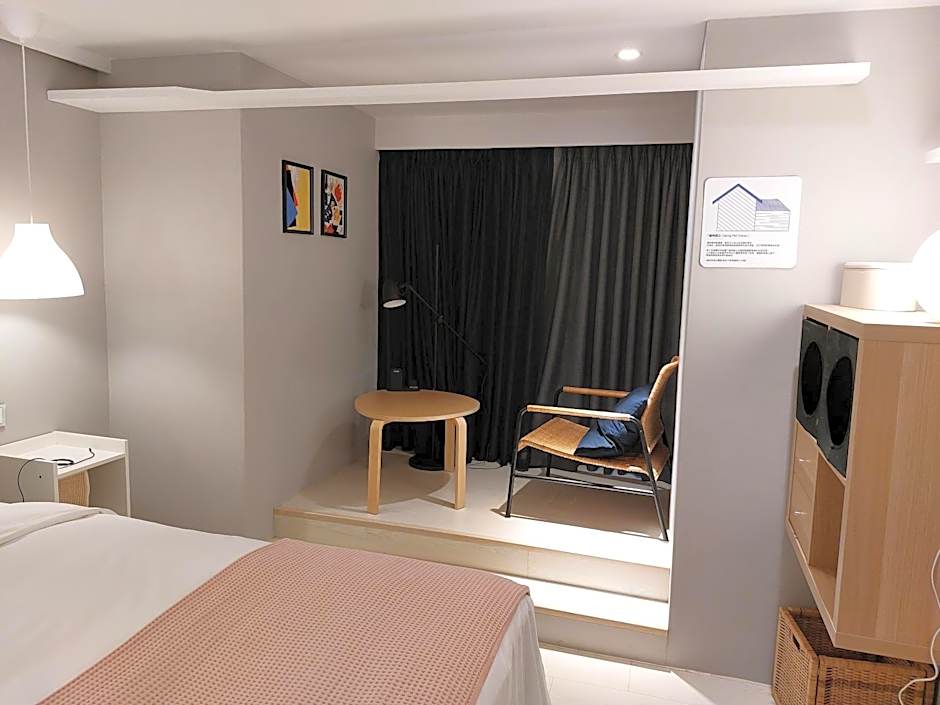 Yomi Hotel - ShuangLian MRT