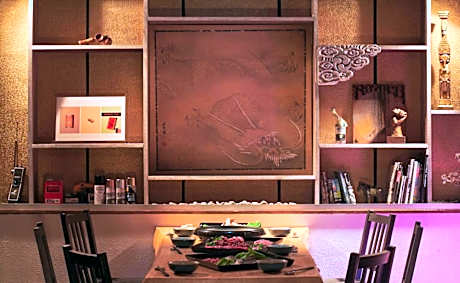 HA-MON Slope Side Hotel and Private Chalet