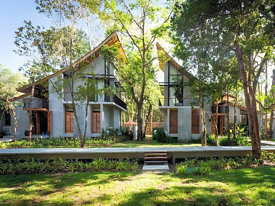 Villa Thalanena By The Beach