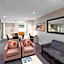 Oaks Glenelg Plaza Pier Suites