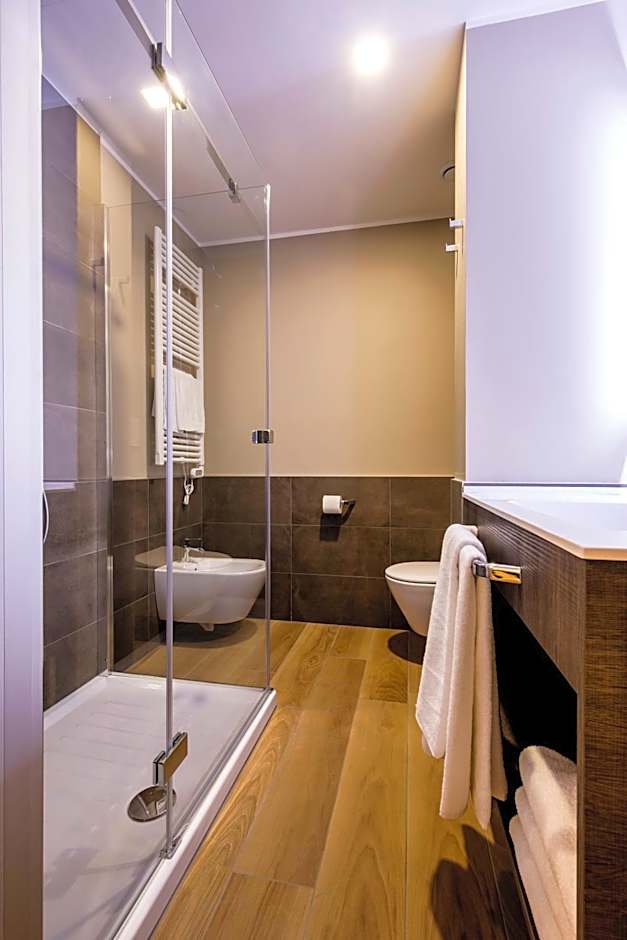 43 Station Hotel