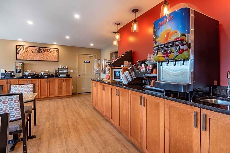 SureStay Plus Hotel By Best Western Salmon Arm