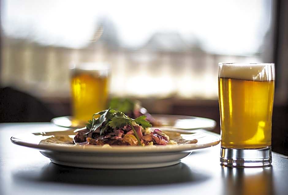 Ye Olde Argyler Lodge