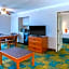 La Quinta Inn & Suites by Wyndham Norfolk Virginia Beach