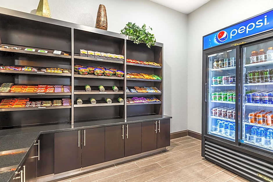 Best Western Plus Cowetas 1st Hotel