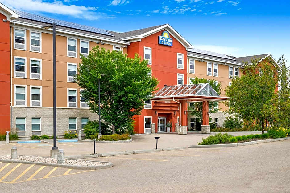 Days Inn & Suites by Wyndham Sherwood Park Edmonton