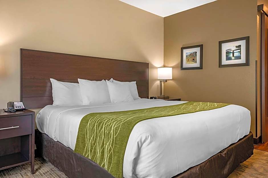 Comfort Inn Connellsville Riverview