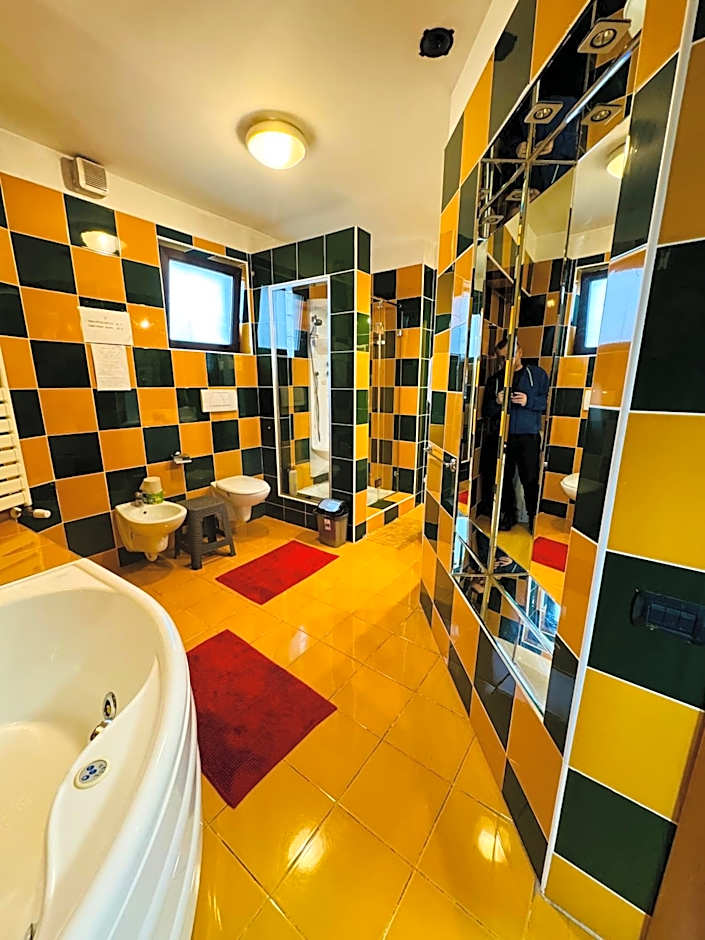 Central Hostel Partener