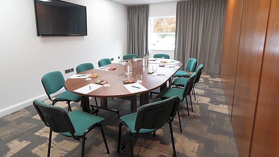 Holiday Inn Bristol Airport By IHG