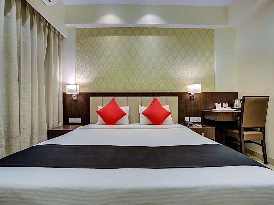 Treebo Tryst Hotel Radiant                                                                 