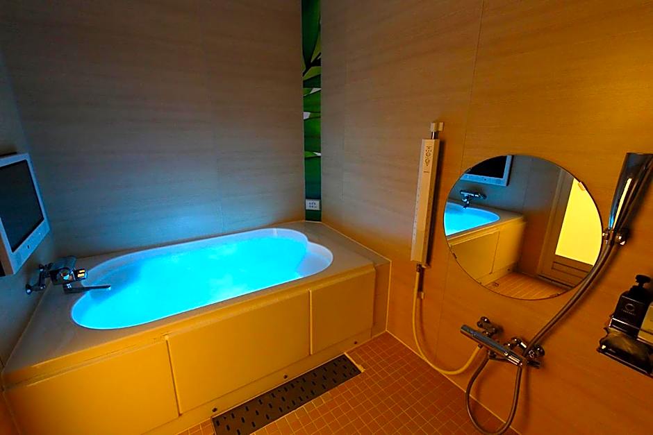 HOTEL555 秦野