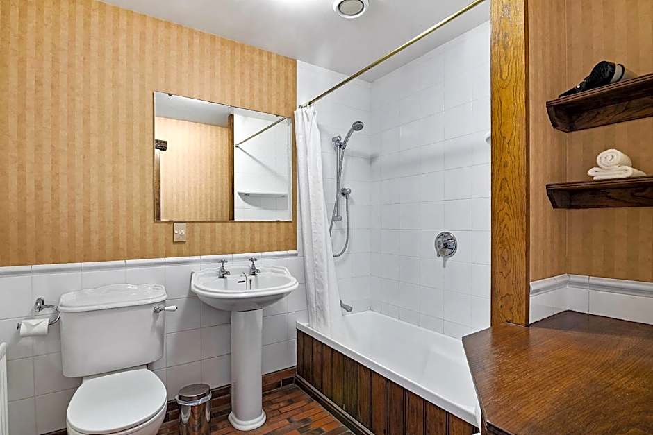 The Honest Lawyer, an Ascend Collection Hotel