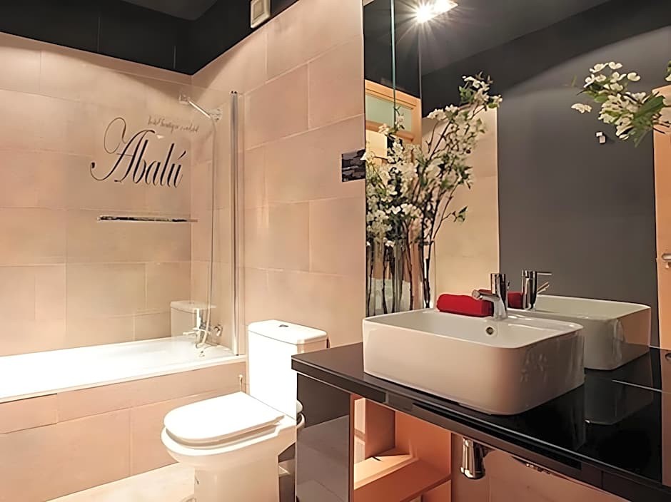 ApartaSuites Satellite by Abalu Hotels