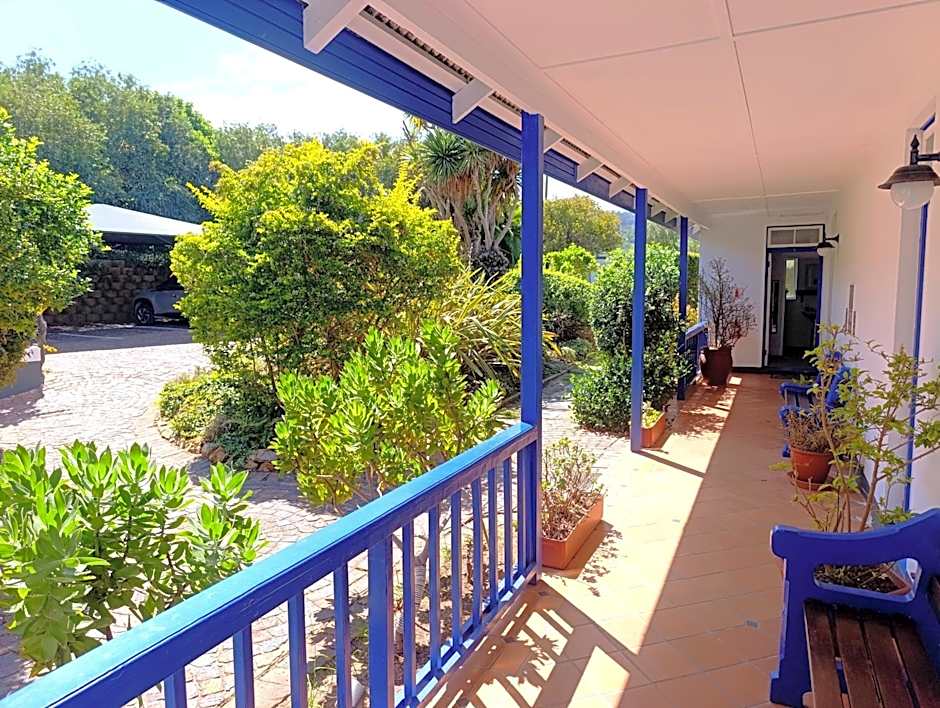 Guinea Fowl Lodge - Lagoon & Heads View B&B, Central Knysna